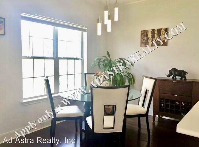Building Photo - 1 br, 1 bath House - 11631 Unit E Tomahawk...