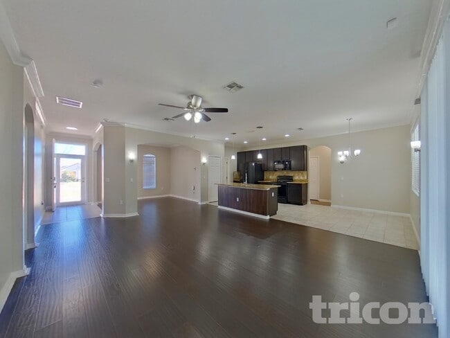 Foto del edificio - 33931 Emerald Pond Loop