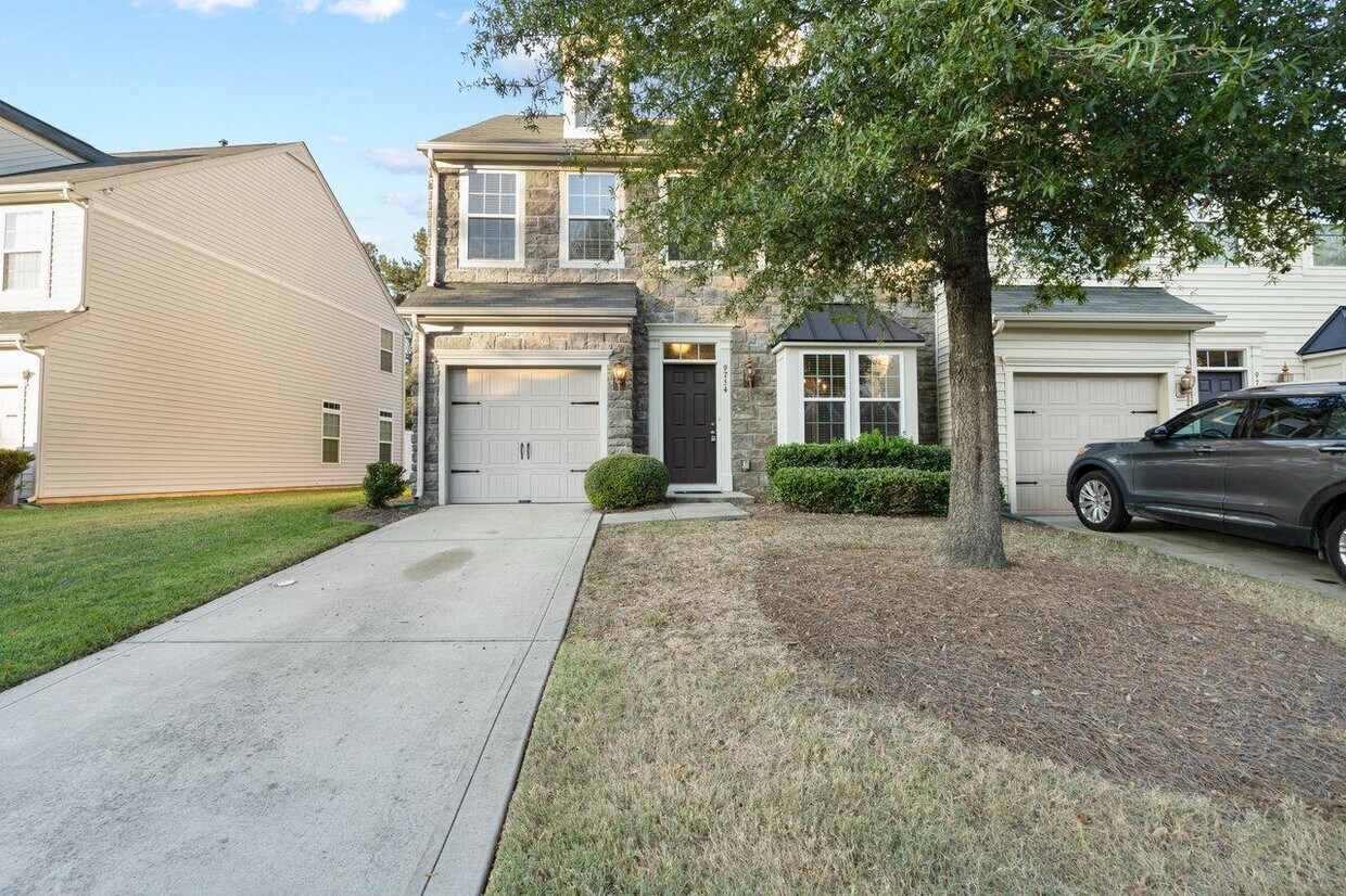 Foto principal - 9754 Springholm Dr