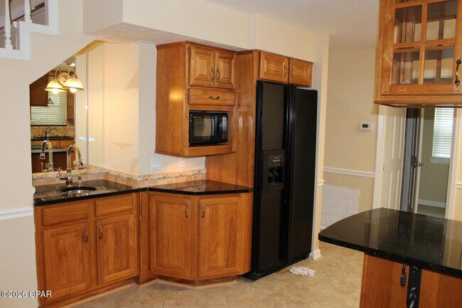 Foto del edificio - 3100 Wood Valley Rd