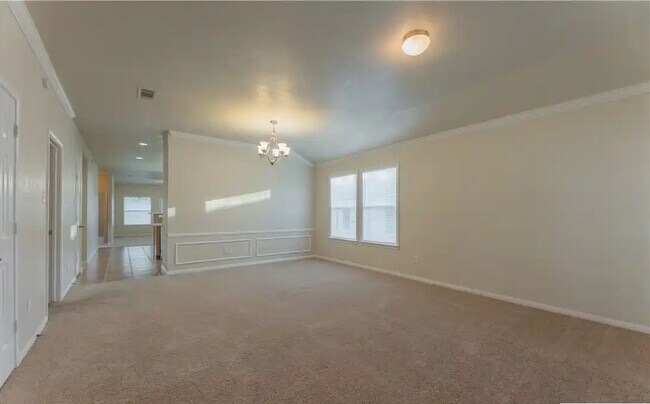 Foto del edificio - 5907 Drystone Ln