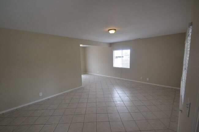 Building Photo - 9227 Bruce Ave