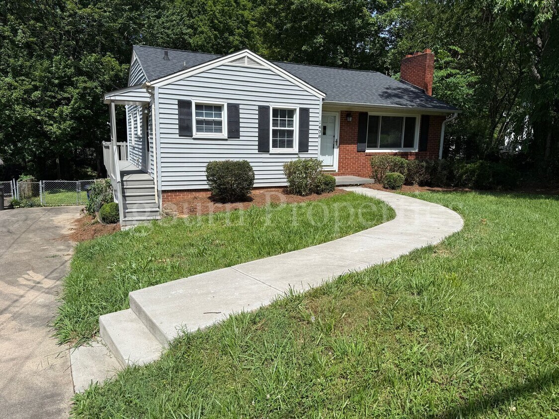 Foto principal - 1408 Kenwood St