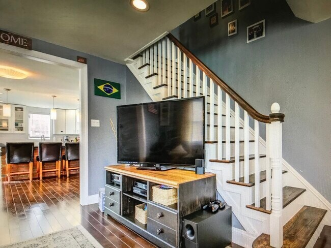 Foto del edificio - 1134 Glenview St