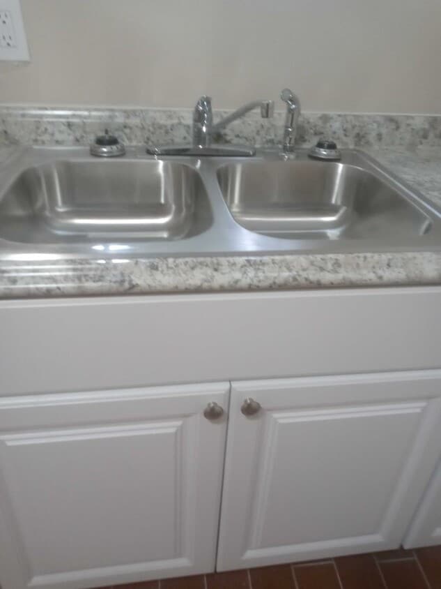 Building Photo - 1323 Lamar St