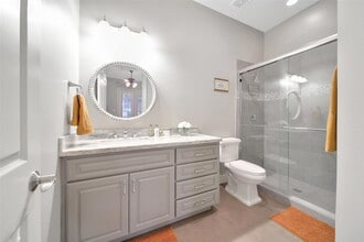 Building Photo - 5902 Royal Hill Ct