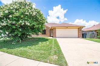 Building Photo - 3301 Dorothy Jane Dr