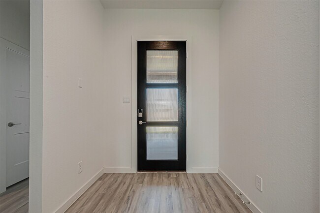 Foto del edificio - 3264 Voda Bnd Dr