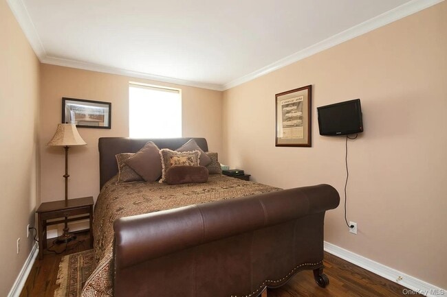 Foto del edificio - 6902 Narrows Ave