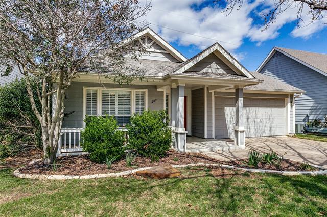 Building Photo - 209 Silver Oak Dr