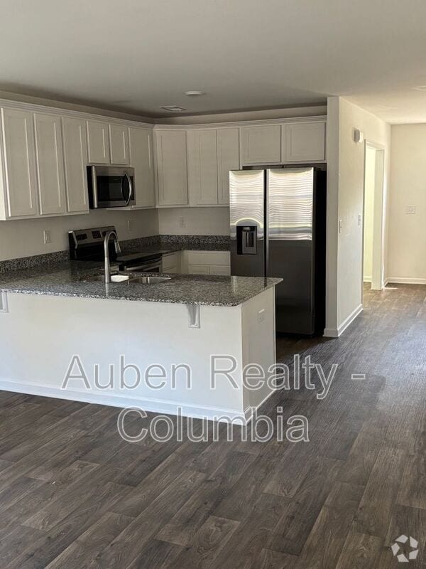 Building Photo - 3747 Montgomery Ave