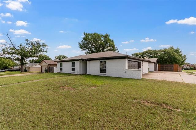 Building Photo - 6250 Shirley Dr