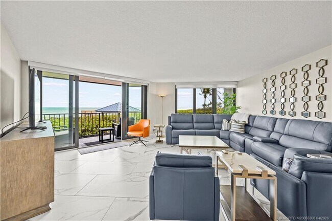 Foto del edificio - 9650 S Ocean Dr