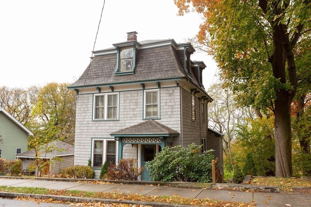 Primary Photo - 182 Palfrey St