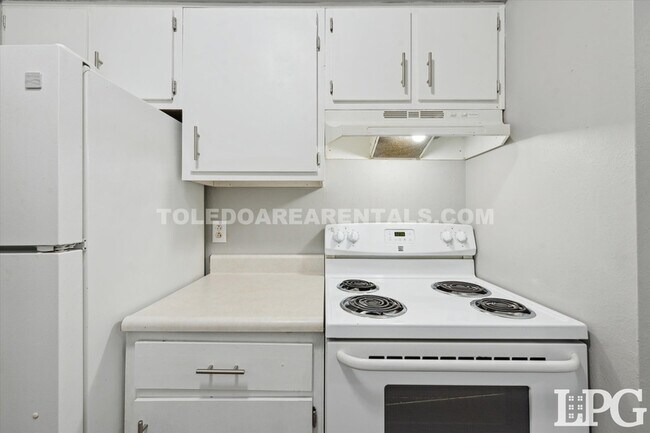 Foto del edificio - 6020 Secor Rd