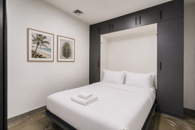 Foto del edificio - 2750 Griffin Rd