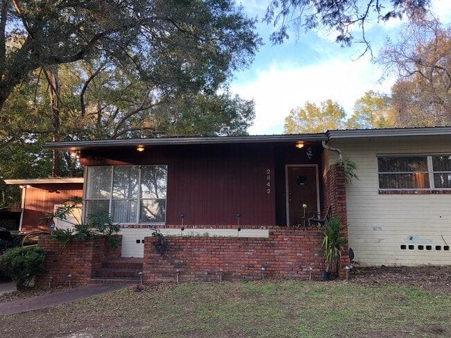 Foto del edificio - 2842 SW 1 Ave