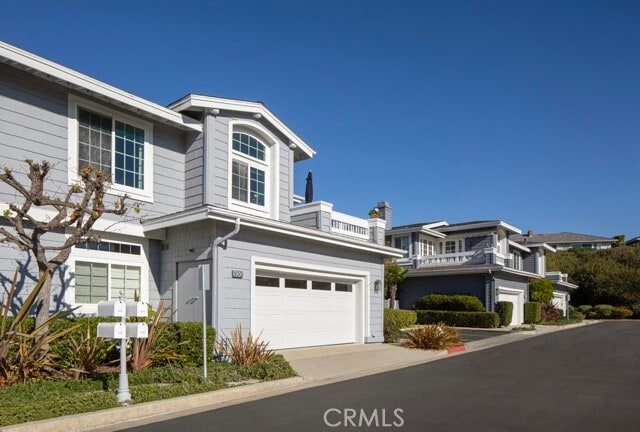 Building Photo - 930 Poppy Ln