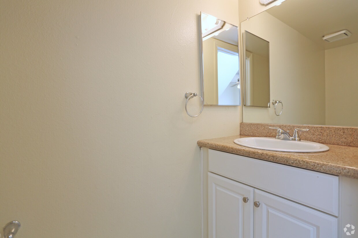 Greystone Ridge Townhomes Apartments in Santee, CA Westside Rentals