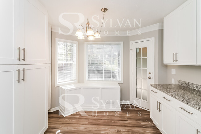 Building Photo - Experience the Lifestyle awaiting you!