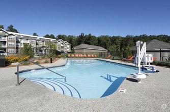Building Photo - Tara Heights Apartments