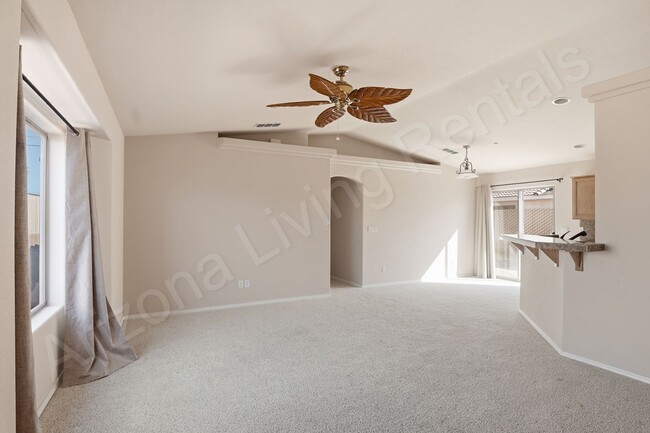 Building Photo - 3330 Tomahawk Dr