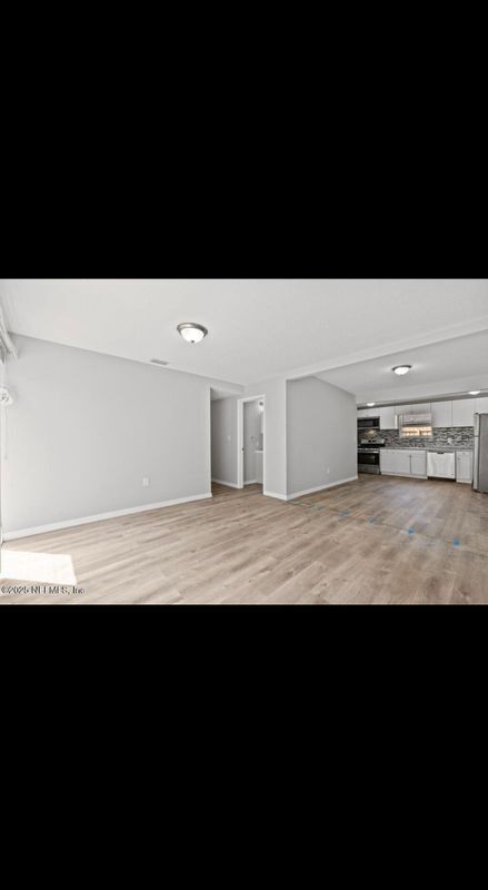 Foto del edificio - 9106 Jefferson Ave