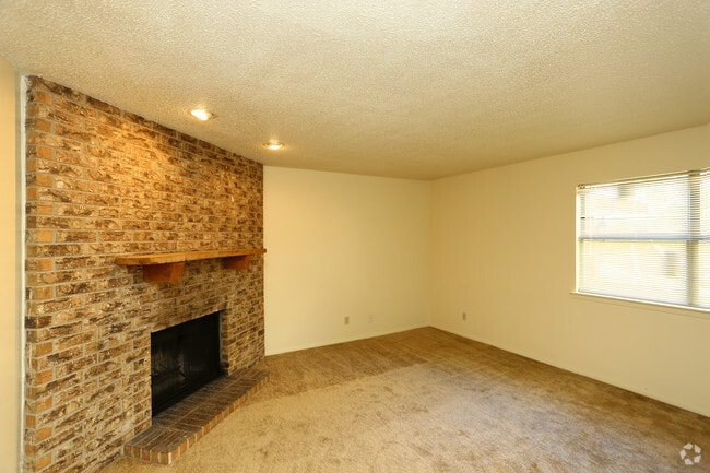 3BR-2.5BA Living Room - Country Crest Townhomes