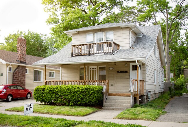 Foto del edificio - 217 E Drayton St