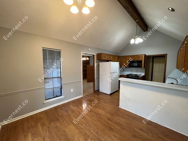 Building Photo - 107 Diamond Pointe Dr