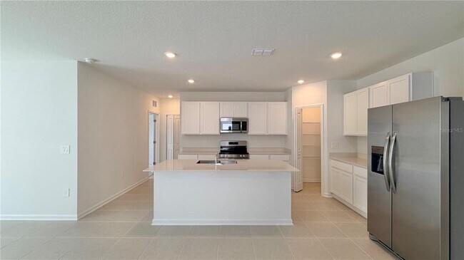 Building Photo - 3610 Hardman Dr