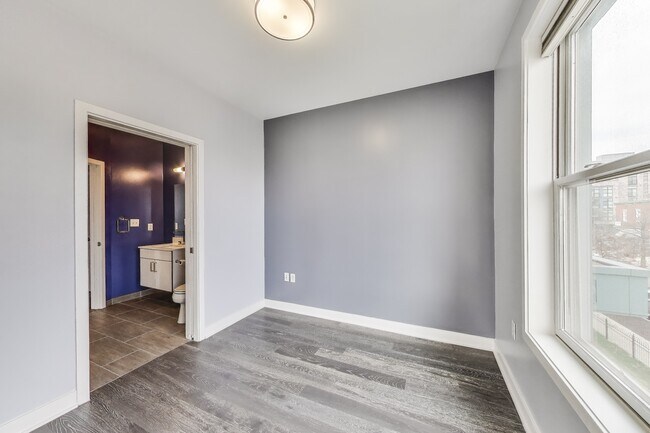 Foto del edificio - 1350 Maryland Ave NE