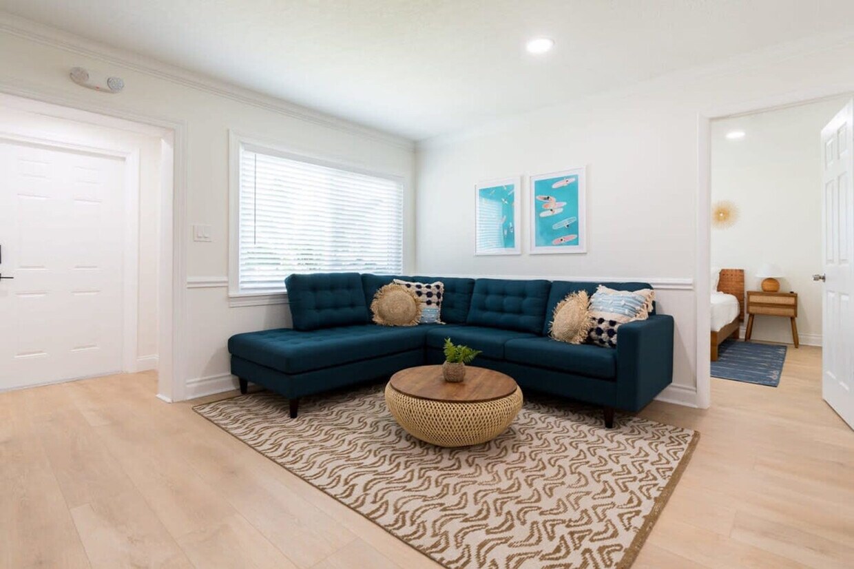 Foto principal - 402 S Orlando Ave