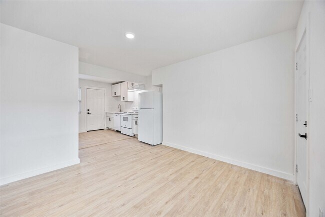 Foto del edificio - 6811 Del Rio St