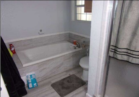 Foto del edificio - 1709 Greenwood Ave