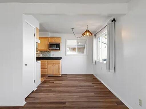 Building Photo - 624 2nd St