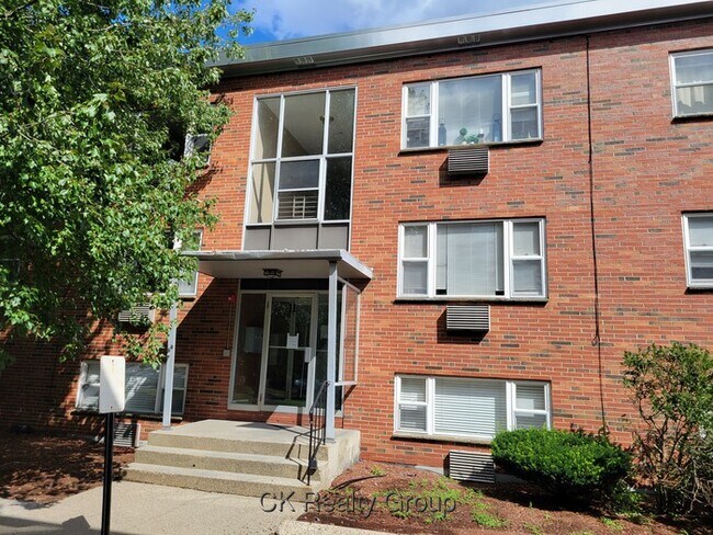 Foto del edificio - 1105 Lexington St