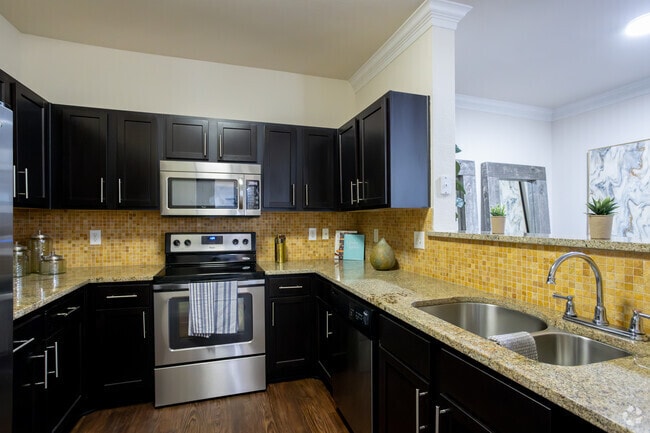 Luxury Uptown - Luxury Uptown Apartment
