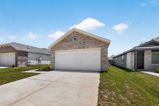 Building Photo - 31338 Black Cherry Holw Dr