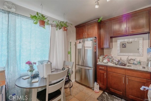 Building Photo - 587 El Placer Rd