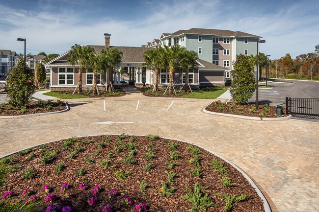Building Photo - The Point at Bella Grove