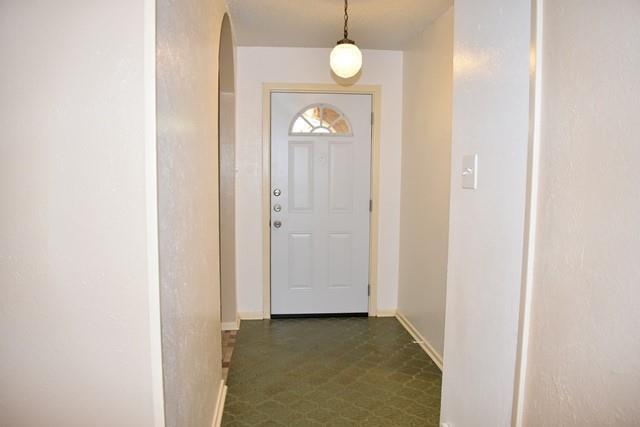 Building Photo - 211 W Ash Ln