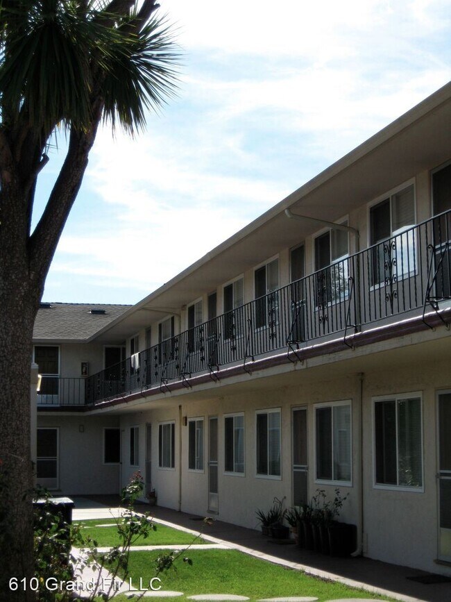 Foto del edificio - 610 Grand Fir Ave