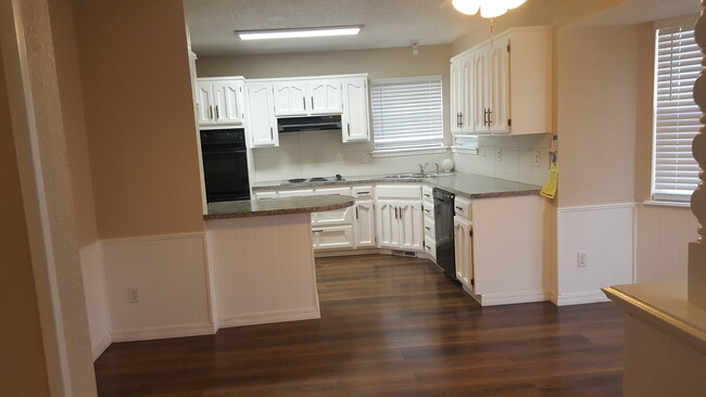 Foto del edificio - 2304 W Gary St