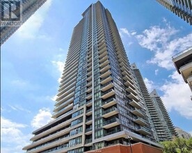 Building Photo - 2212 Lake Shore Blvd W