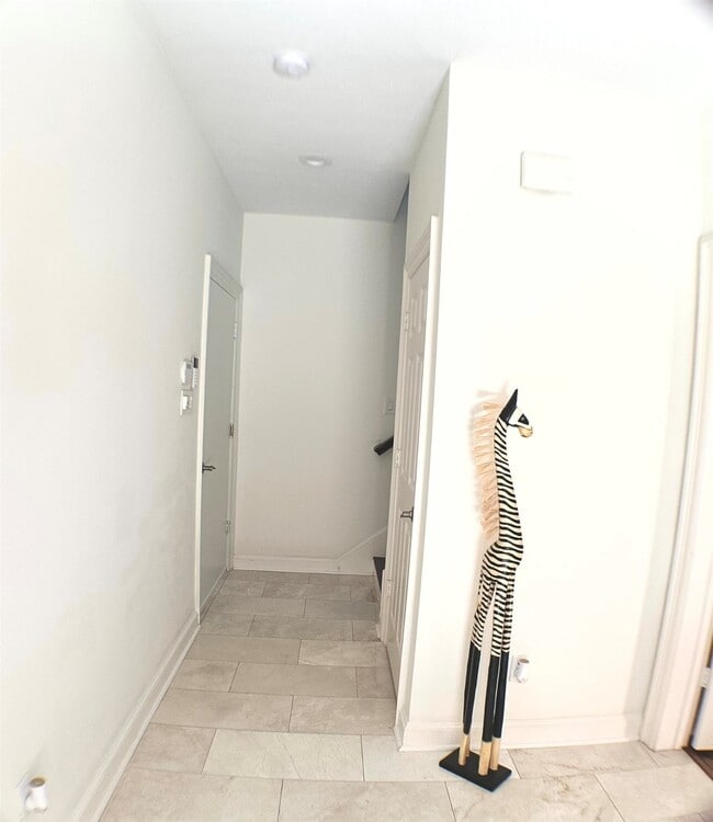 Foto del edificio - 913 Birdsall St