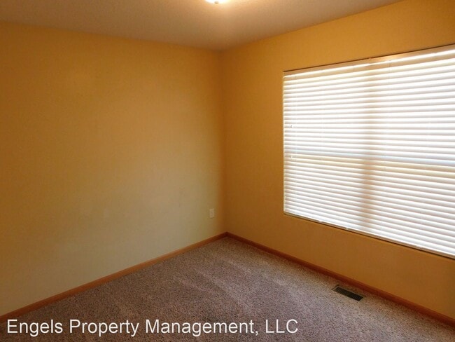 Building Photo - 3 br, 2 bath House - 716 S Star