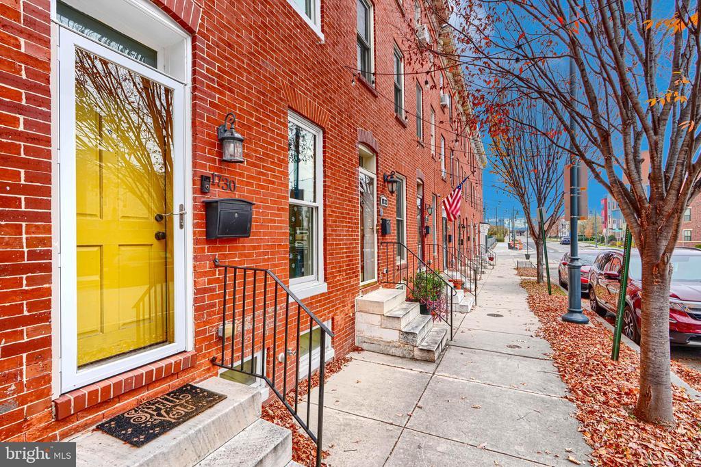 Foto principal - 1730 E Chase St