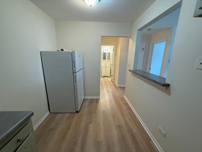 Foto del edificio - 1039 College Ave