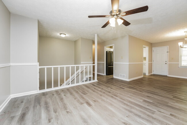 Building Photo - 80 Belmont Park Ln